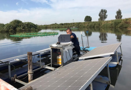 Solar aerator
